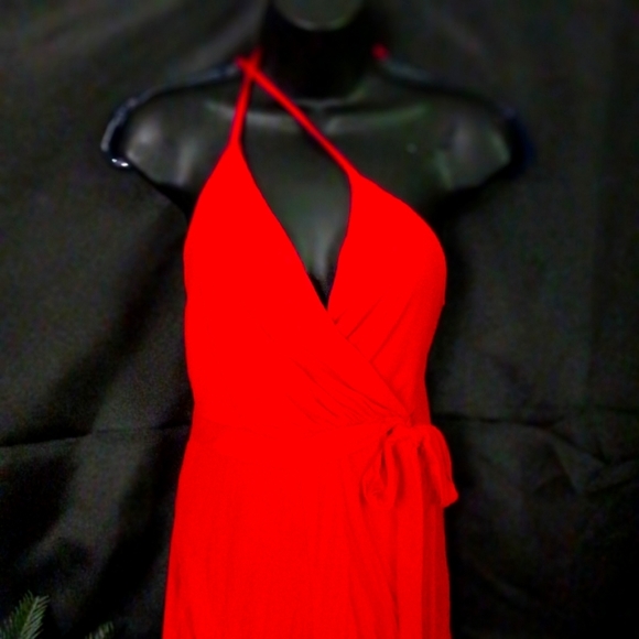 Nwot Red deep plunge wide leg jumpsuit - Picture 2 of 8